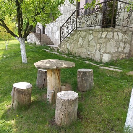 Guest House Ijevan'S Garden Exteriér fotografie