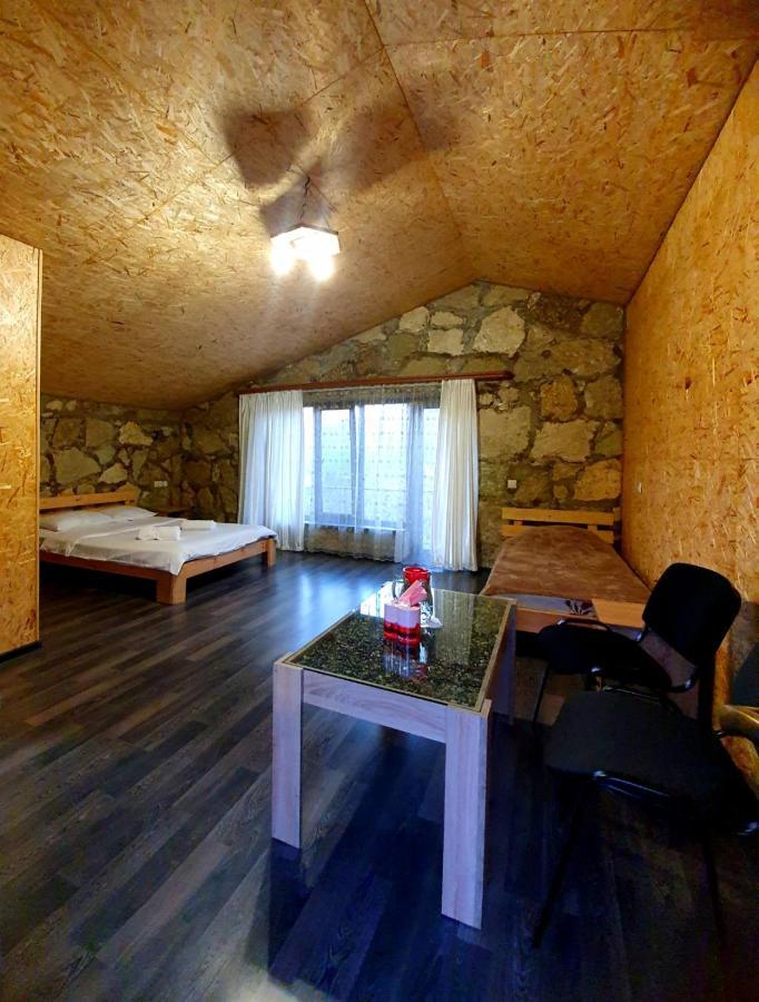 Guest House Ijevan'S Garden Exteriér fotografie