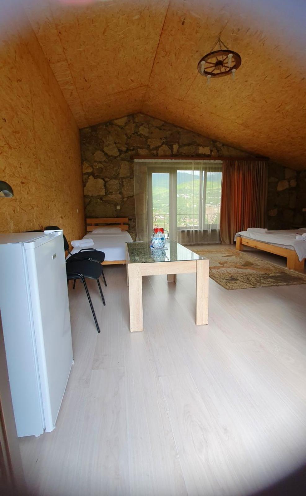Guest House Ijevan'S Garden Exteriér fotografie